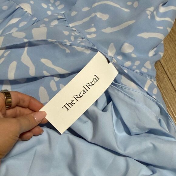 Anna Cate Dress - Picture 4 of 6